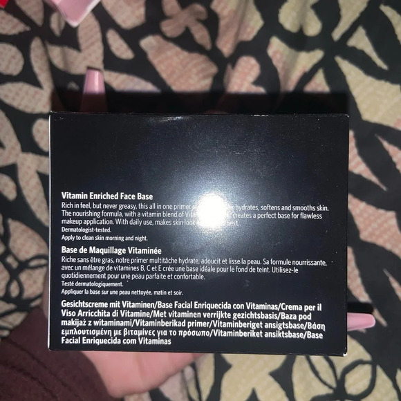Limited edition 3.4 oz face base Bobbi brown discontinued Toki doki collab $235 - Picture 2 of 2